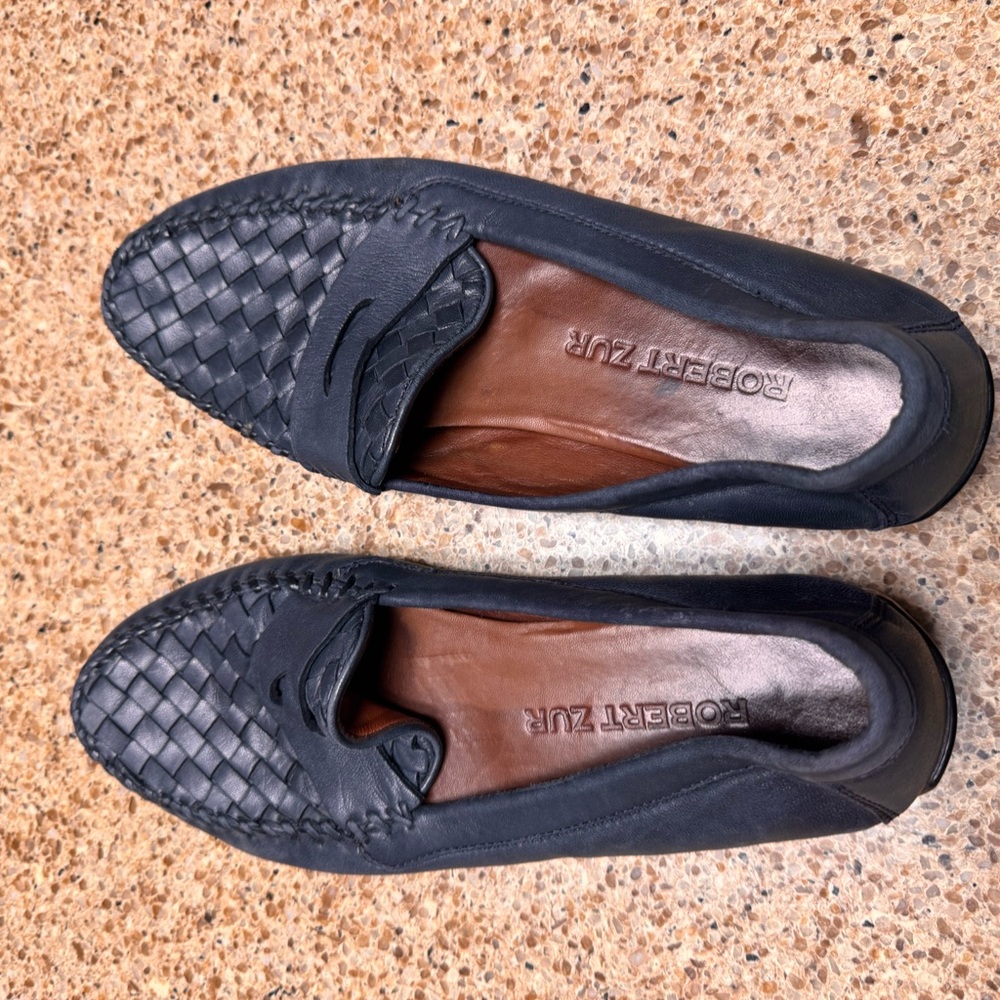 Robert Zur Black Leather Loafers with Woven Design 7.5